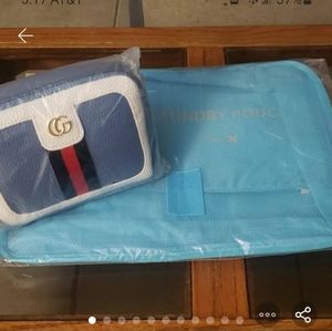 💜5/$25💜Travel Organizer pouch